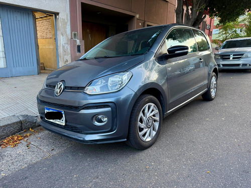 Volkswagen Up! 1.0 High Up! 75cv
