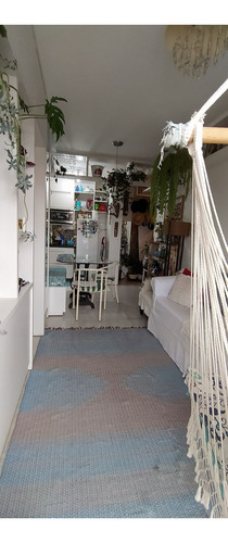Apartamento À Venda Na Rua José Bento, Cambuci, São Paulo - Sp - Liv-11540