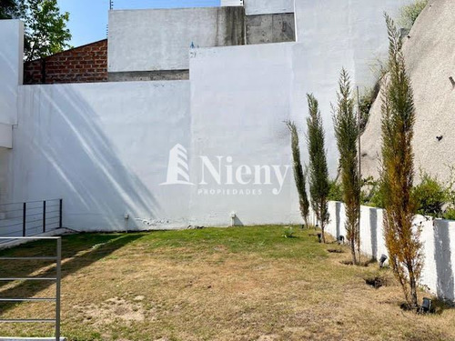 Casa Venta 4 Dor / 5 Baños / Vista / Mayflower