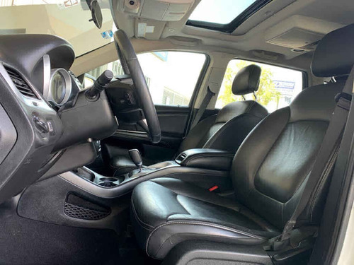 Imagen 10 de 14 de Dodge Journey