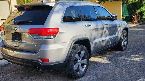 Jeep Grand Cherokee 3.6 Limited Lujo V6 4x2 At