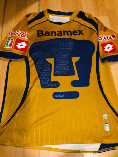 Jersey Pumas Talla L 7 Leandro Lotto Oro Tercera