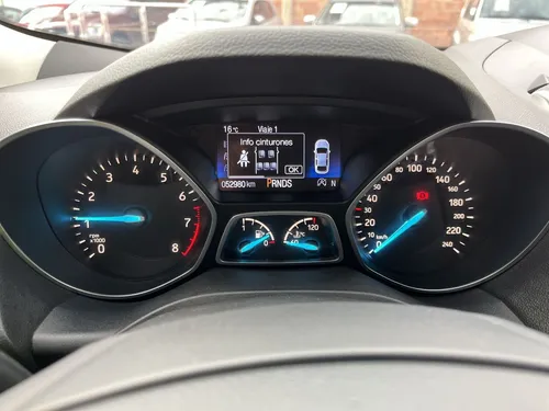 Ford Escape TITANIUM TURBO SEC 2,0 4X4