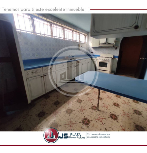 Imagen 5 de 13 de En Venta Hermosa Quinta Urb Andres Bello 04144435954