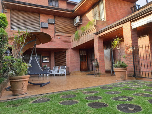 Imagen 10 de 30 de Casa En Venta 6 Ambientes Martinez