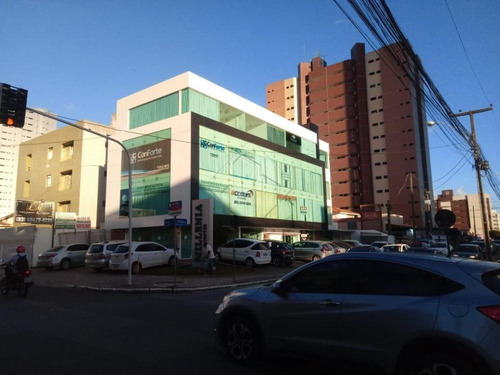 Salas Comerciais - Ref: L805