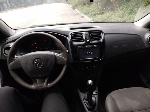 Renault Sandero 1.0 16v Expression Hi-flex 5p