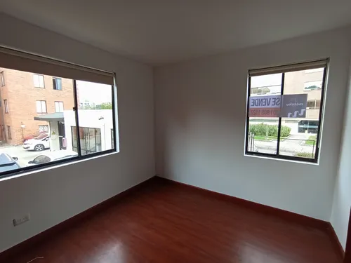 Espectacular Apartamento Con Espacios Amplios