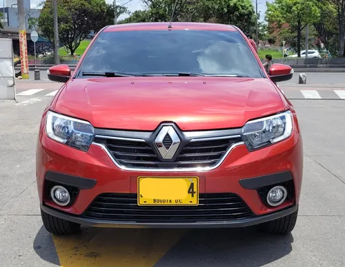 Renault Logan 1.6 Intens