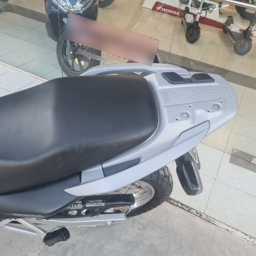 Imagen 8 de 16 de Honda Nx400 Falcon Usada - Modelo 2015 - Honda Falcon Nx 400