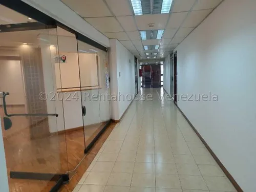 Se Alquila Oficina En Chacao