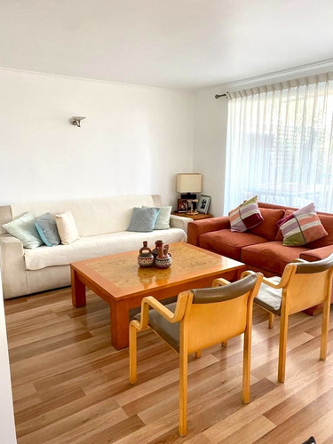 Imagen 3 de 18 de Venta Hermosa Casa 3 Pisos P. Fontova Norte - Huechuraba