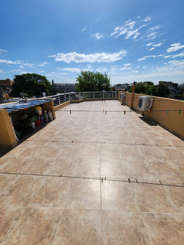 Casa En Venta De 3 Dormitorios C/ Cochera En Villa Celina