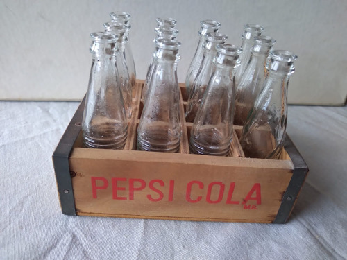 Cajon De Pepsi Con 17 Envases En Miniatura De Varios Modelos