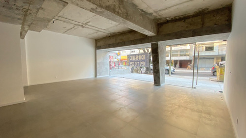 Alquiler Local Comercial Punta Carretas Sobre 21 De Septiembre