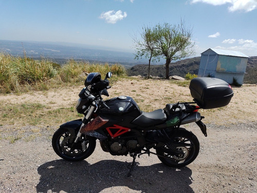 Imagen 8 de 17 de Benelli Tnt 600