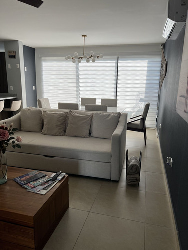 Casa En Venta En El Refugio Queretaro