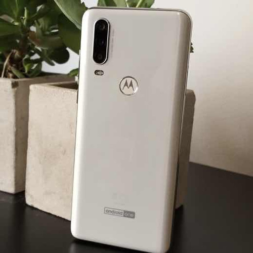 Celular Motorola One Action