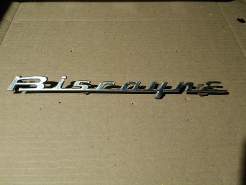 Emblema Chevrolet Biscayne 26 Cm (original)