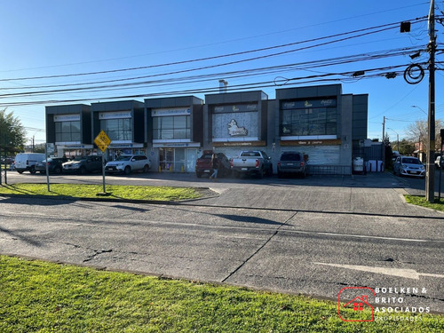 Local Comercial En Arriendo, 109 M2, Excelente Ubicación