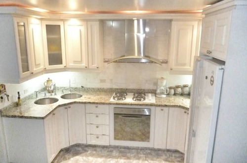 Imagen 4 de 12 de Se Vende Espectacular Townhouse Nueva Casarapa Guarenas