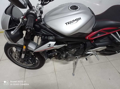 Triumph 765 765