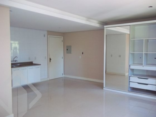 Imagem 1 de 14 de Loft - Tres Figueiras - Ref: 6736 - V-6736