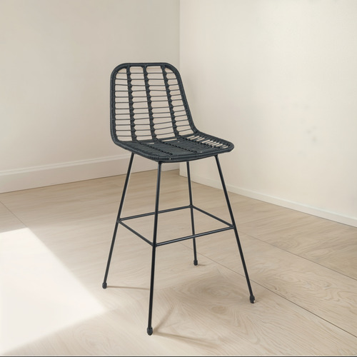 Taburete Alto De Terraza Rattan Grecia Color Negro