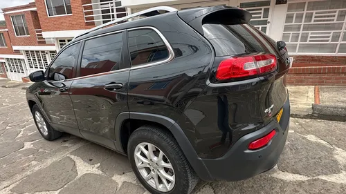 Jeep Cherokee Longitude