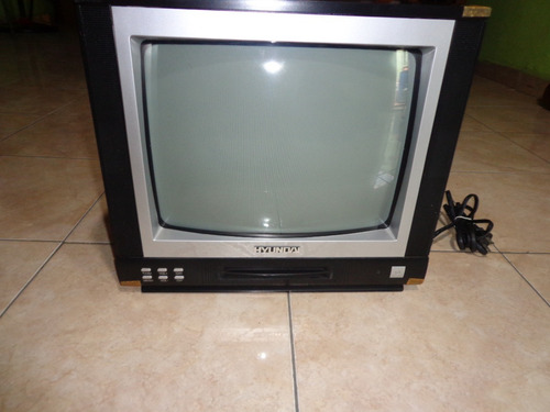 Televisor 14 Pulgadas A Color Con Control Remoto Hyundai