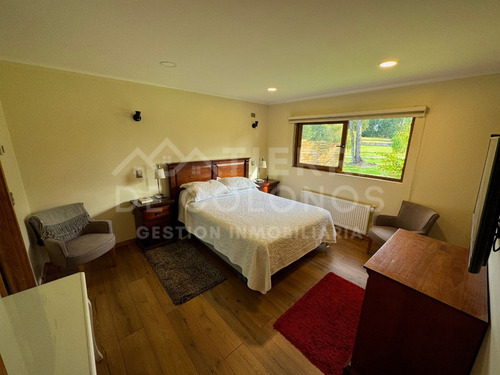 Cod-540 Arriendo Casa 4 Dormitorios Con Calefacción Central