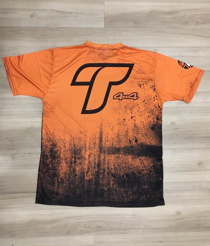 Imagem 2 de 3 de Camiseta Tork 4x4