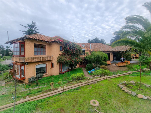 Casa En Arriendo De 5 Dorm. En Viña Del Mar