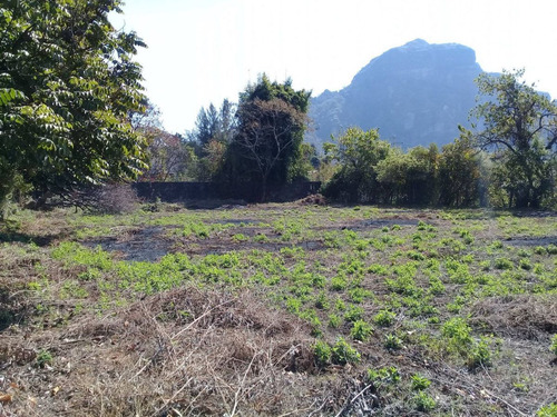 Terreno En Venta En Huachinantitla, Tepoztlán.