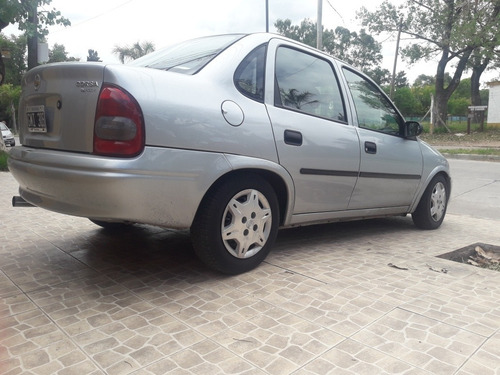 Chevrolet Corsa Classic 1.6 Gl Aa Super 2007