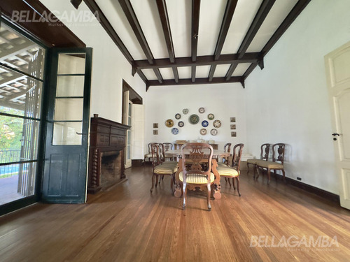 Casa Venta Vicente Lopez 7 Ambientes Jardin Pileta