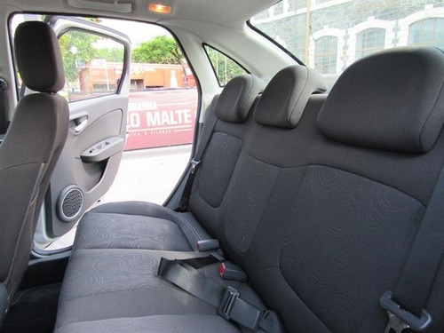 Fiat Grand Siena 1.4 Mpi Attractive Gnv 4p Manual
