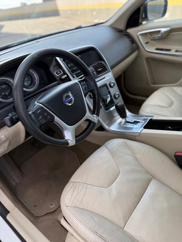 Volvo XC60 2.0 T5 Dynamic 5p