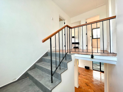 Barrio Del Inca, Casa Remodelada, Agradable Vista 3d 3b