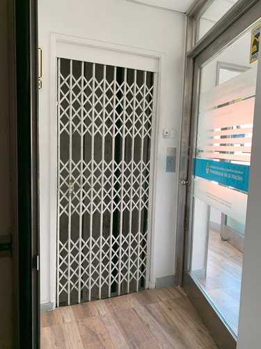 Oficina Alquiler Corrientes Y Florida Piso Frente