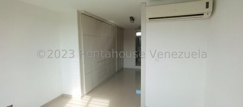 Hermoso Townhouse En Venta En El Este De Barquisimeto, 2 4 4 1 Con Vigilancia Privada, Vestier, 7 9, Areas Sociales, Maritza, Bella Terraza, Piscina, Lucena, Maletero.
