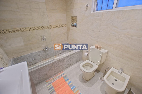 Imagen 19 de 25 de Casa A La Venta Con Piscina