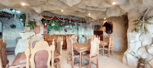 Imagen 16 de 24 de Se Vende Casa 420m2 4h+1s / 4b+1s / 4p Colinas De Santa Monica