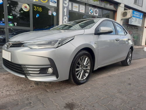 Imagen 4 de 20 de Toyota Corolla 2017 1.8 Xei Mt 140cv