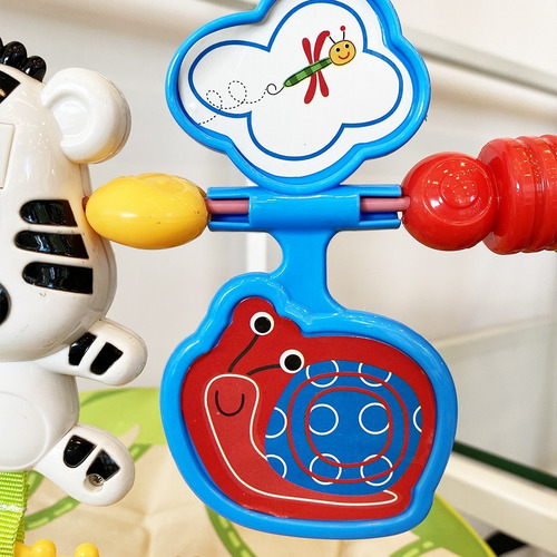Imagen 8 de 9 de Mecedora Bebe Bebesit Vibracion Musica Juguetes Verd Lavable