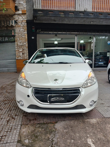 Peugeot 208 1.5 Allure Touchscreen