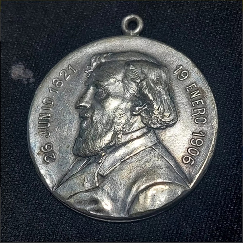 Medalla La Familia De Mitre Agradecida Año 1906 - 623