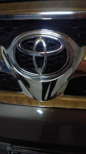 Toyota Hilux 3.0 Cd Srv Cuero 171cv 4x4