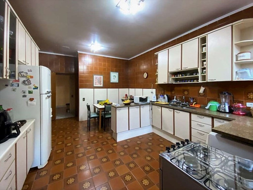 Imagem 25 de 30 de Casa Chac. Vale Do Rio Cotia - 4d(2sts), Adega, Piscina, Edicula! - 1767