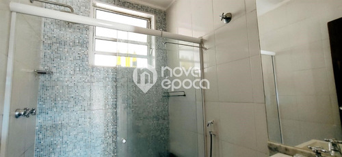 Apartamento De Frente Para A Floresta Da Tijuca - Com Terraço - Valorização Garantida.